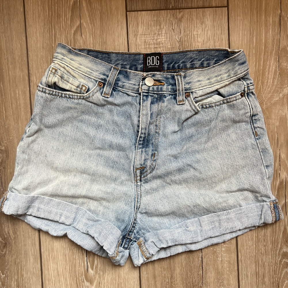Urban Outfitters Mom High-Rise Light Blue Denim Shorts
